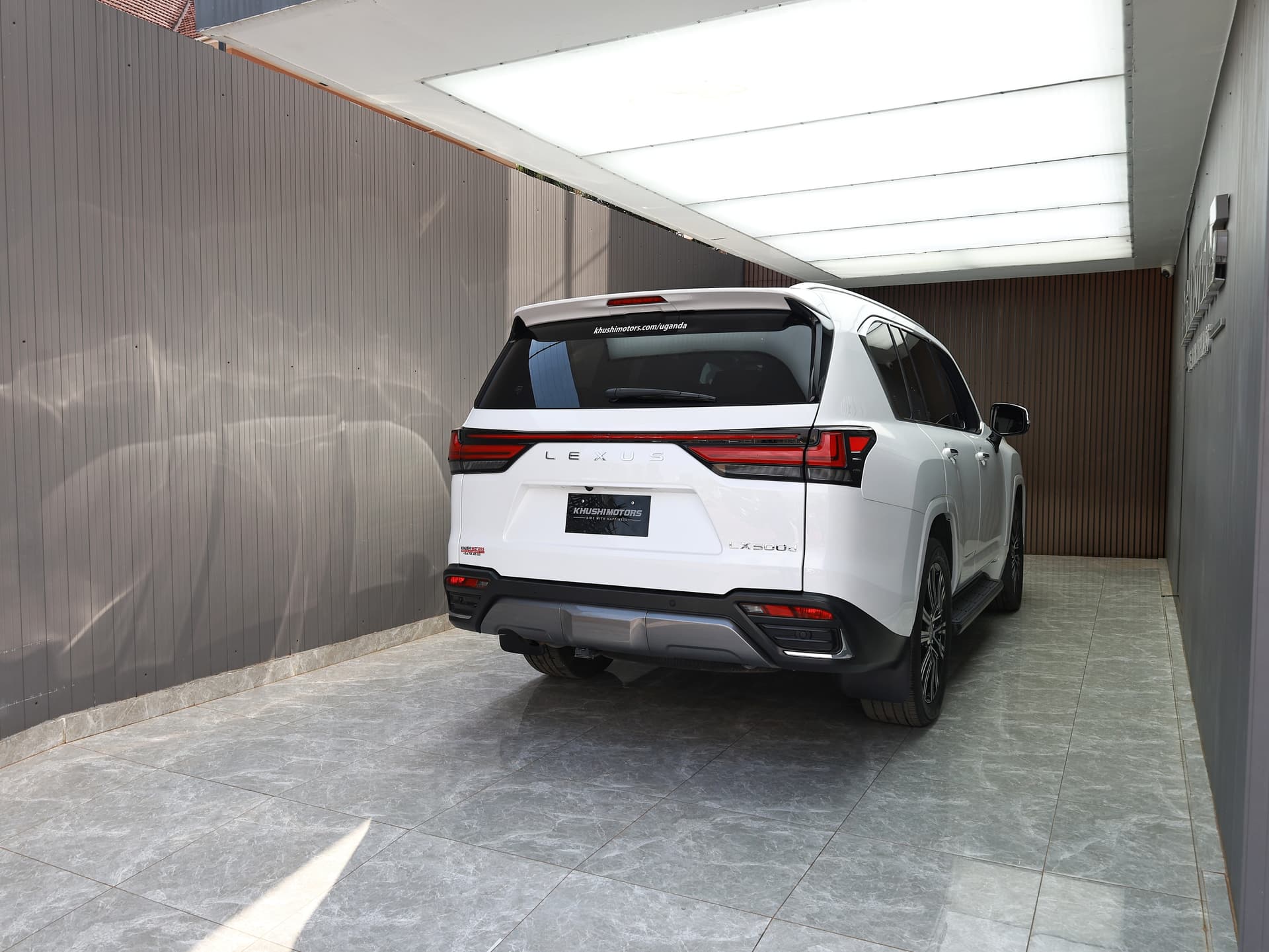2022 Lexus Lx500d image-6
