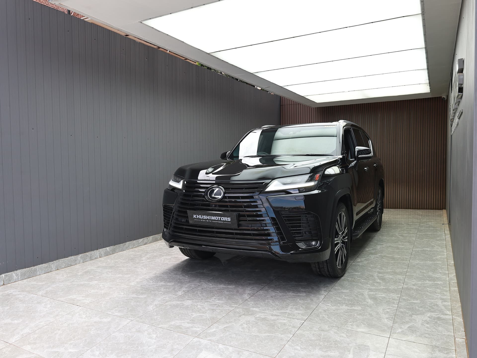 2024 Lexus Lx500d image-3