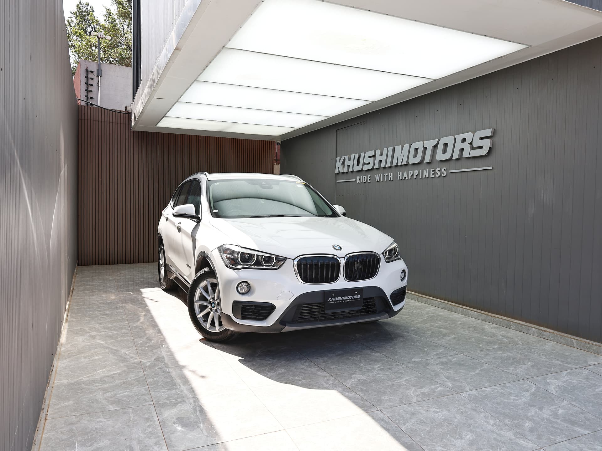 2017 Bmw X1 xDrive18d image-3