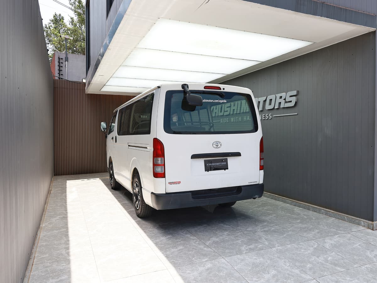 2012 Toyota Regius Van Long DX image-6