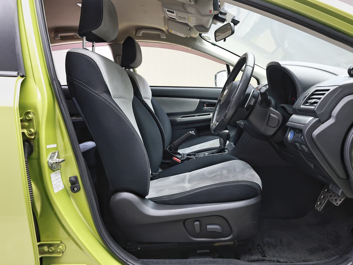 2013 Subaru ImprezaXV L Eyesight image-7