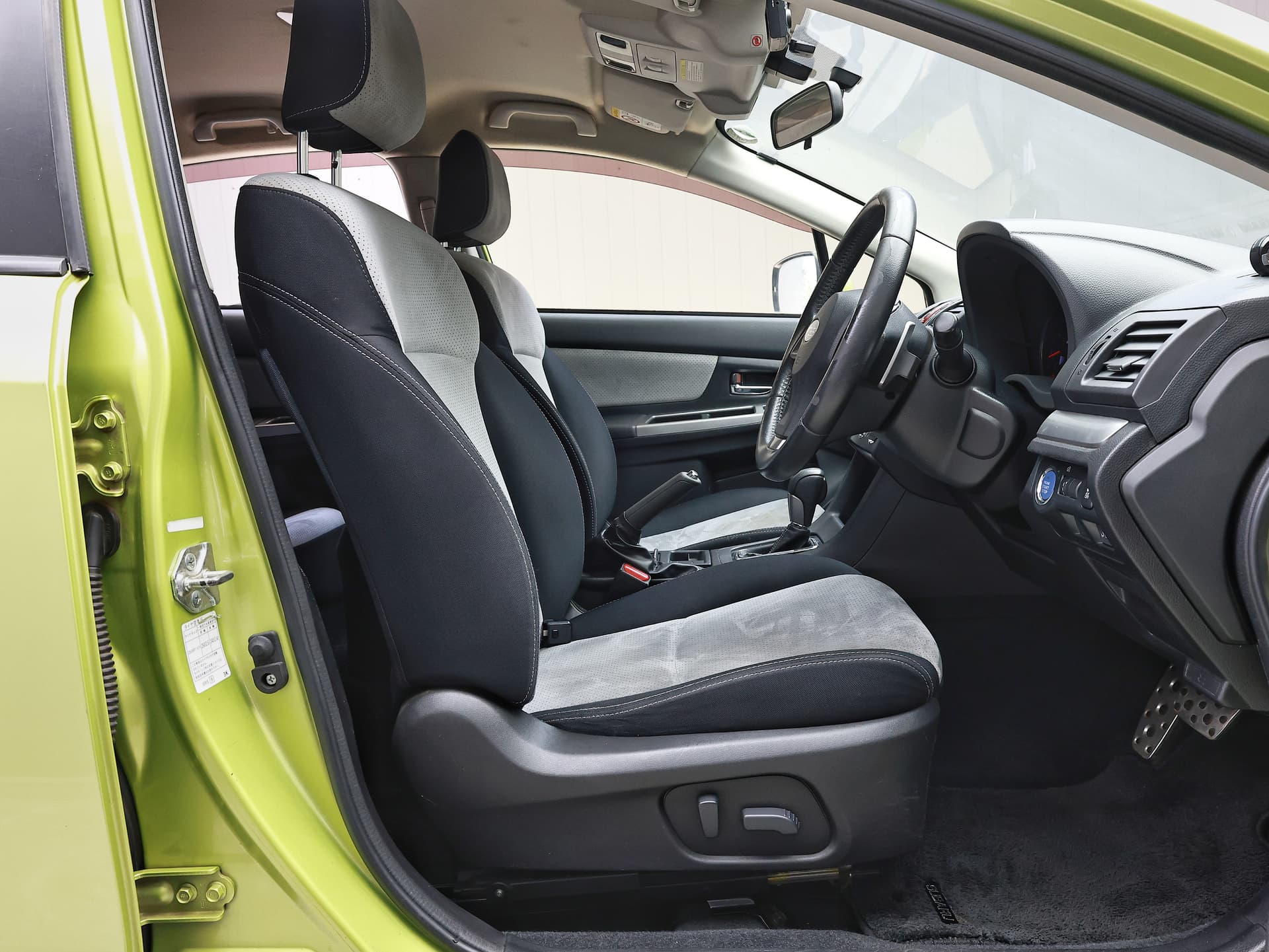 2013 Subaru ImprezaXV L Eyesight image-7