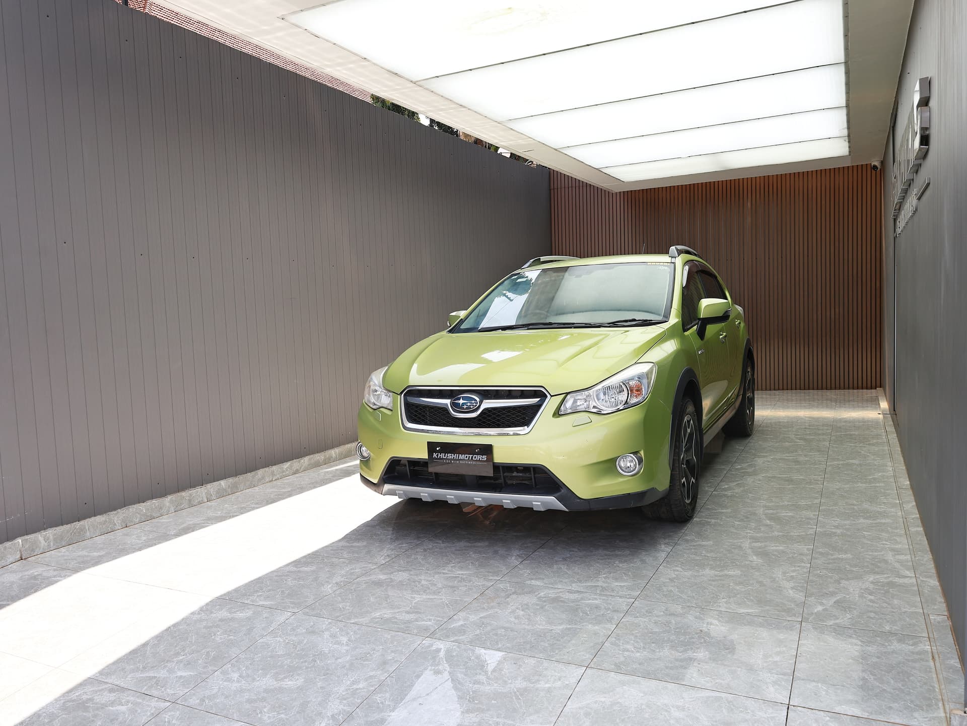 2013 Subaru ImprezaXV L Eyesight image-3