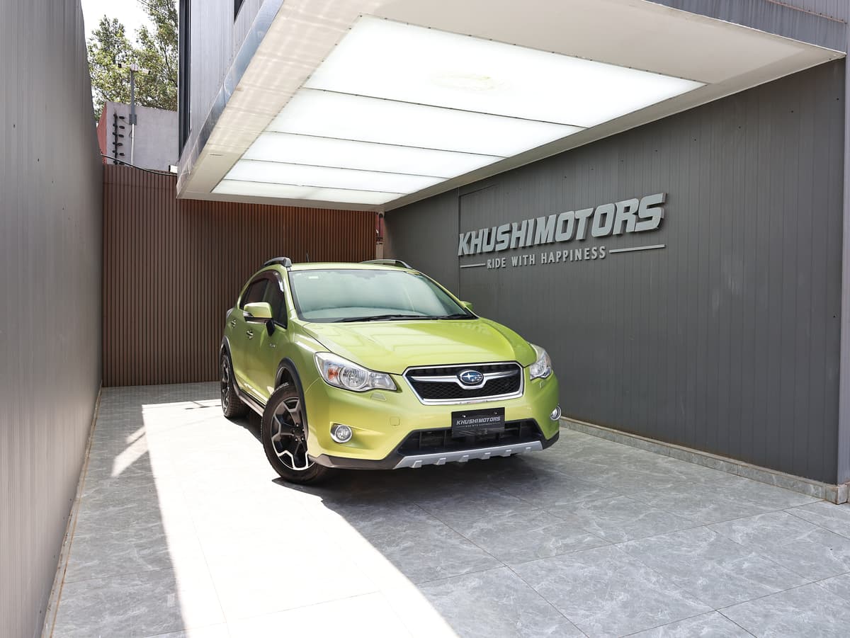 2013 Subaru ImprezaXV L Eyesight image-1
