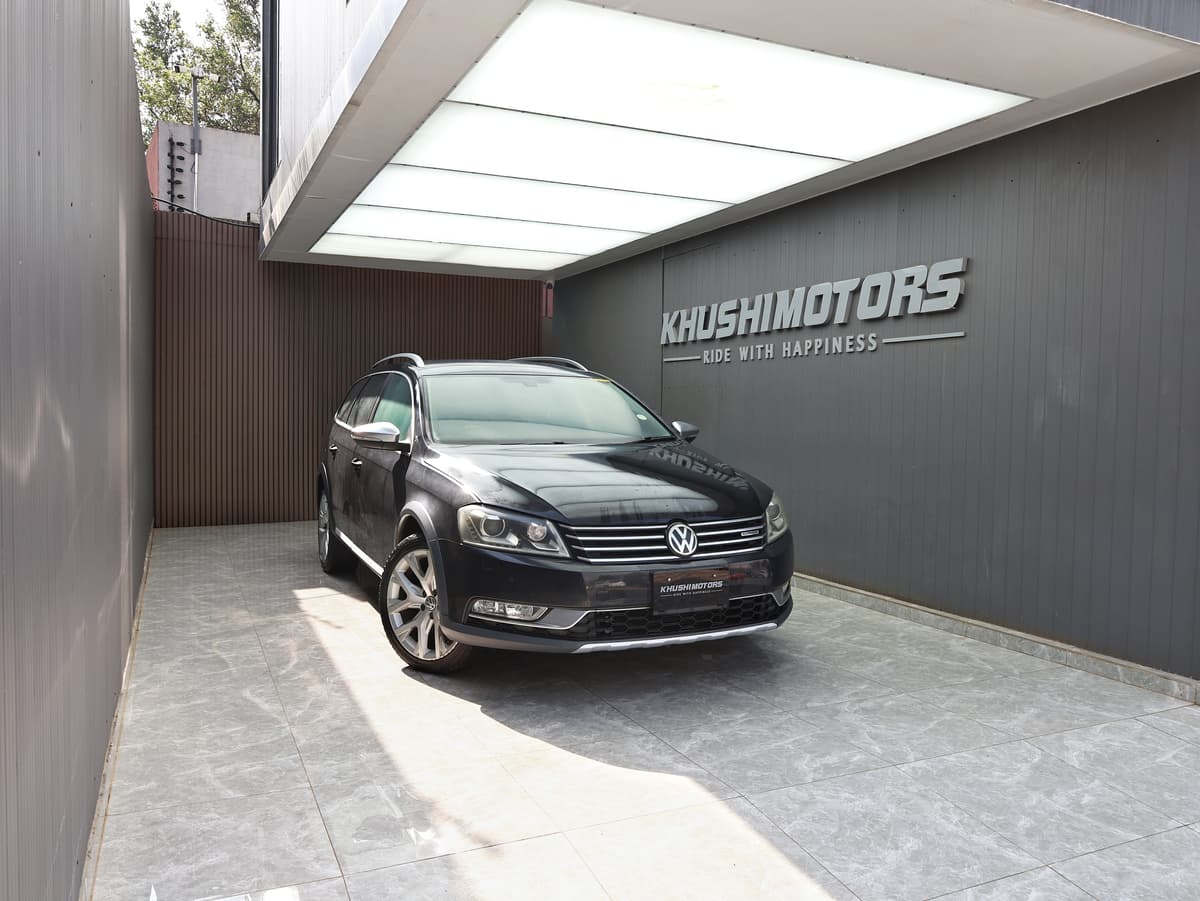 2012 Volkswagen Passat Alltrack 2.0 Tsi image-1