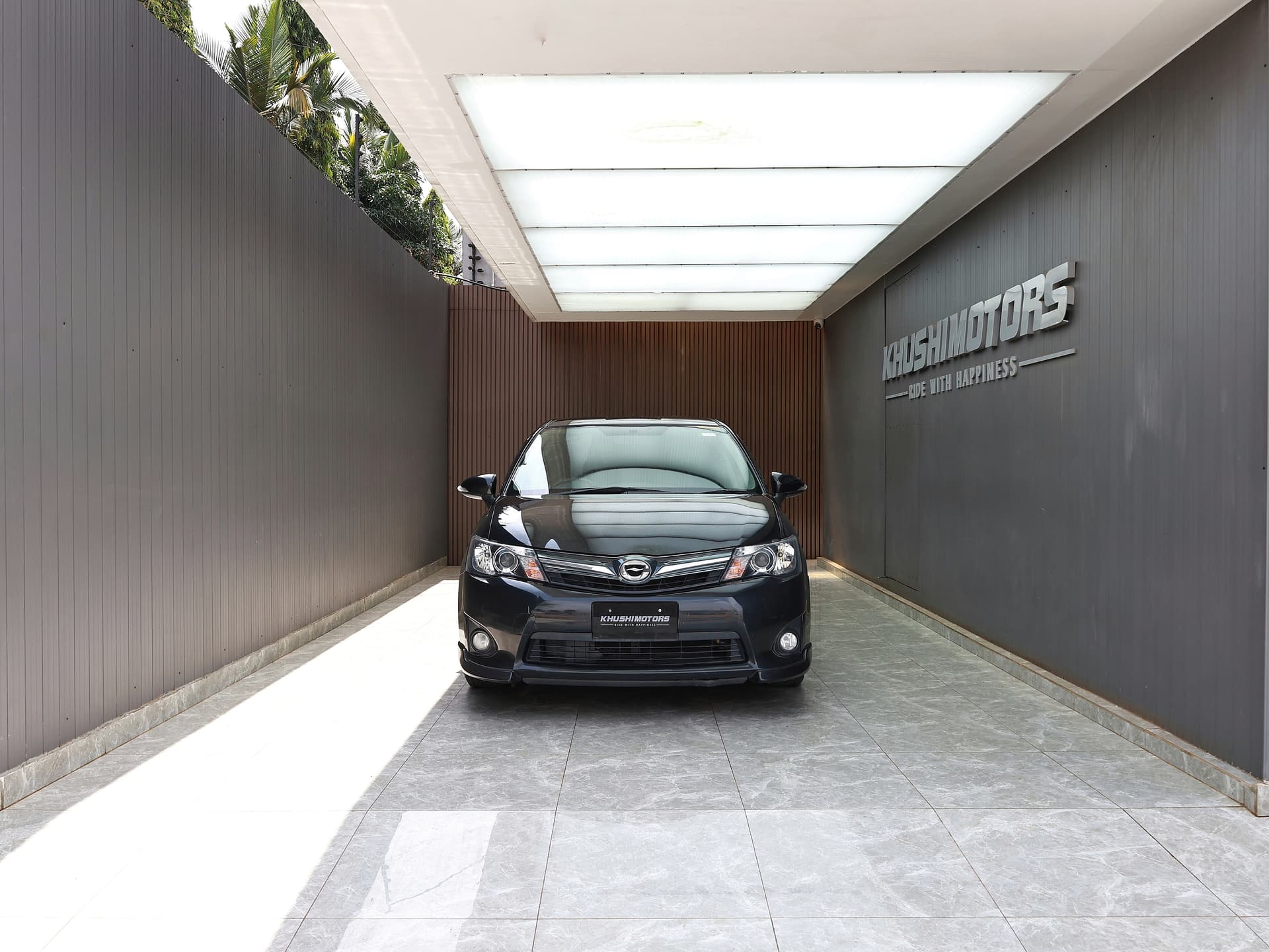 2013 Toyota Corolla Fielder 1.5G image-2