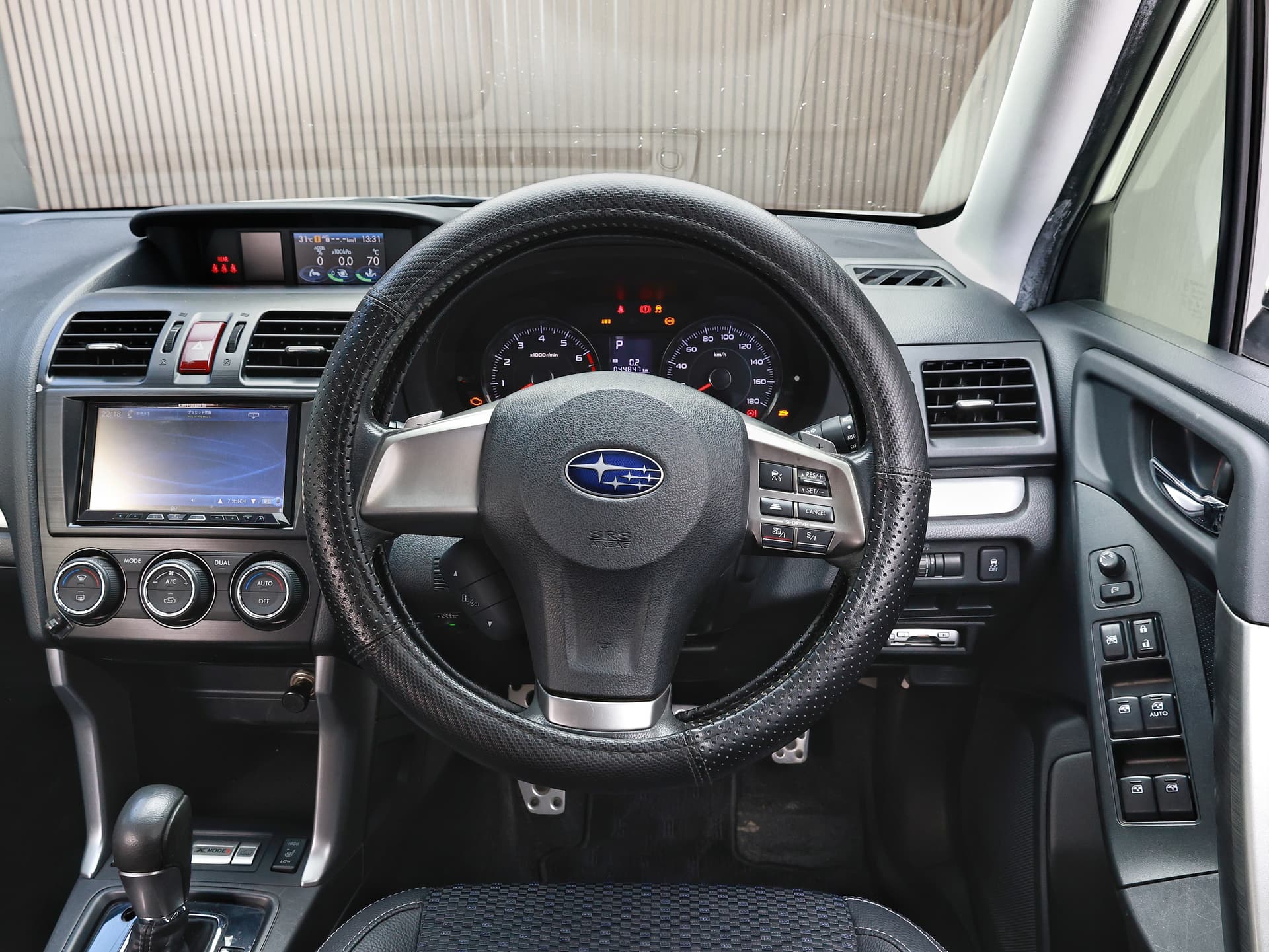 2013 Subaru Forester 2.0XT EYESIGHT image-8