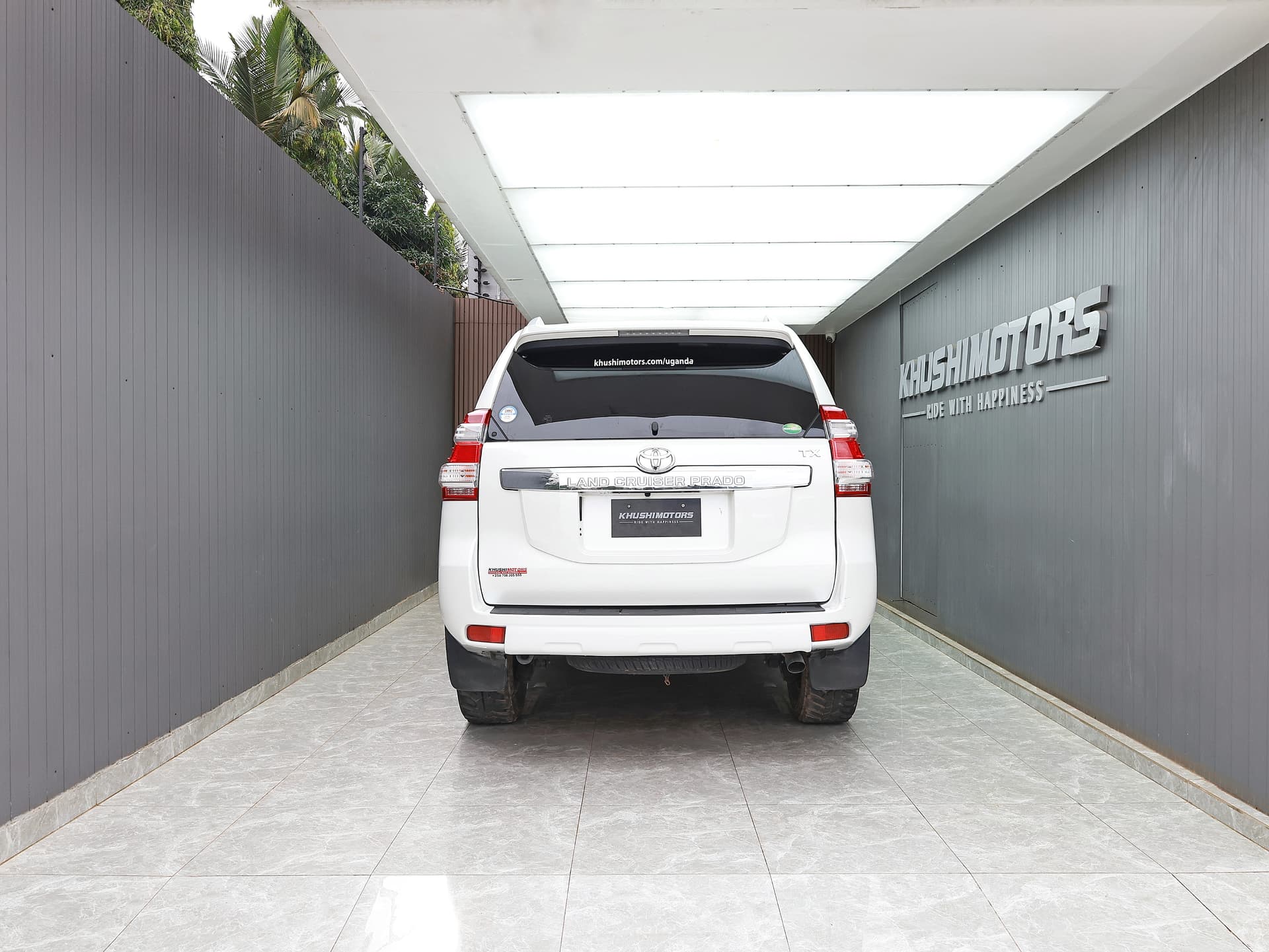 2017 Toyota Land Cruiser Prado 4WD TX image-4