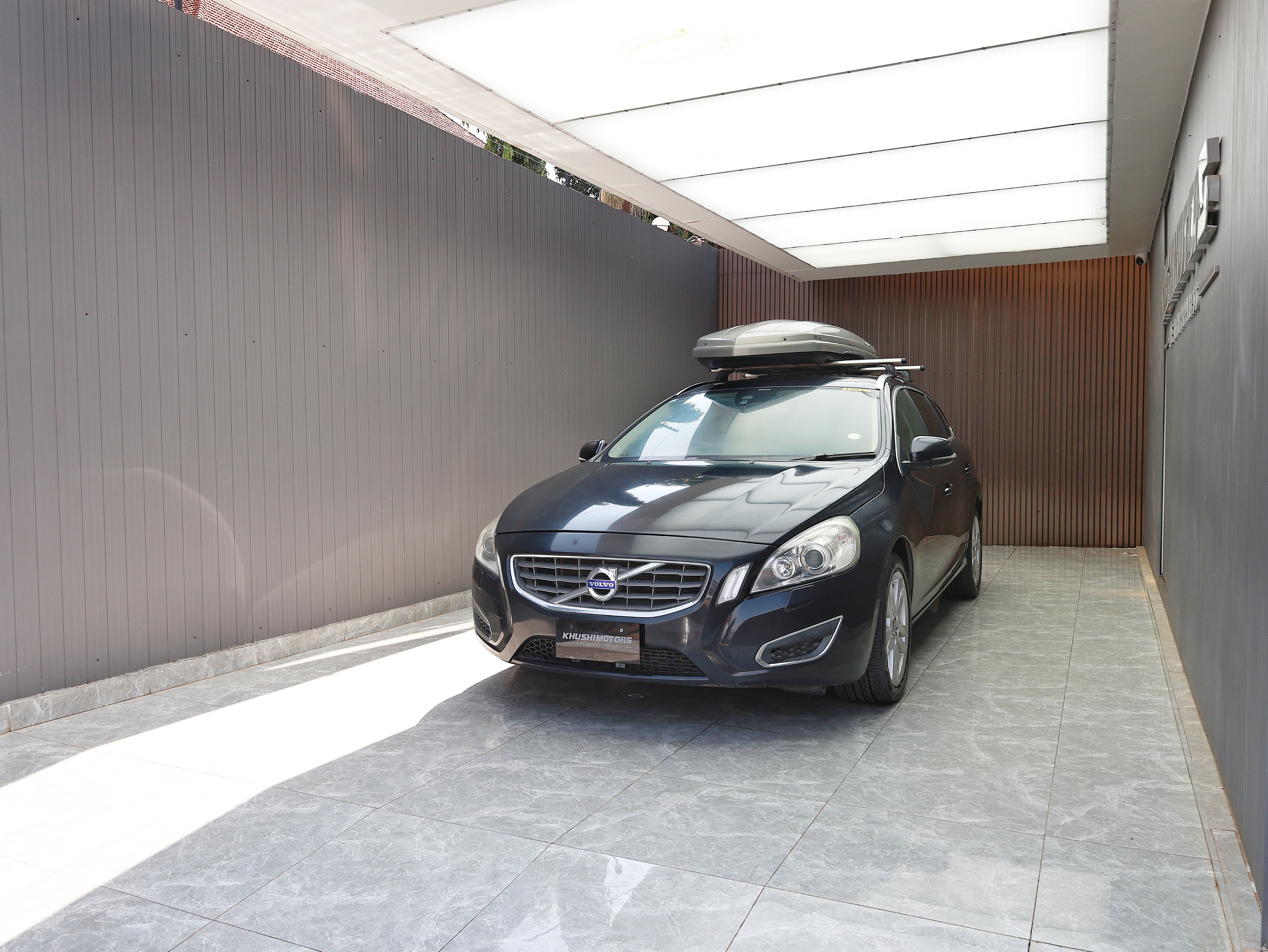 2012 Volvo V60 T6 Awd image-3