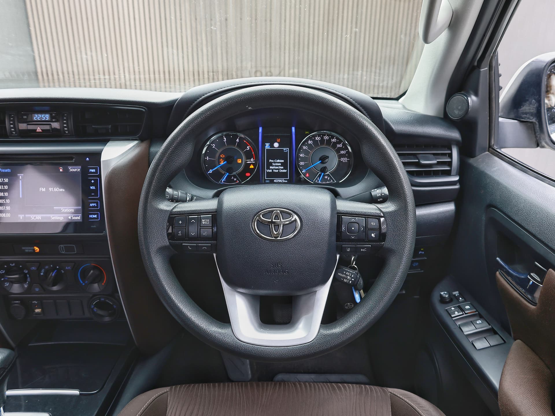 2020 Toyota Fortuner 2.8 4WD image-10