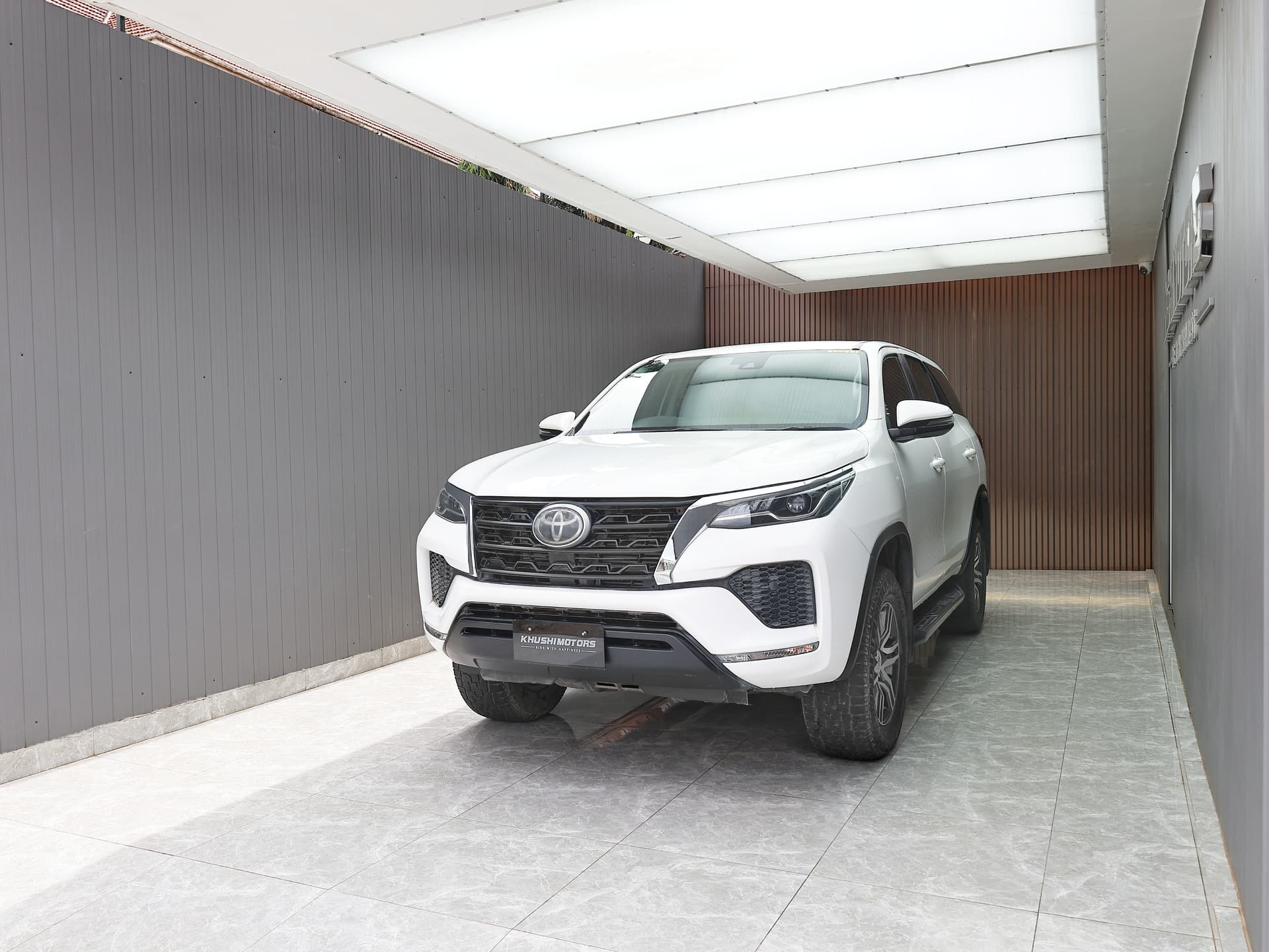 2020 Toyota Fortuner 2.8 4WD image-3