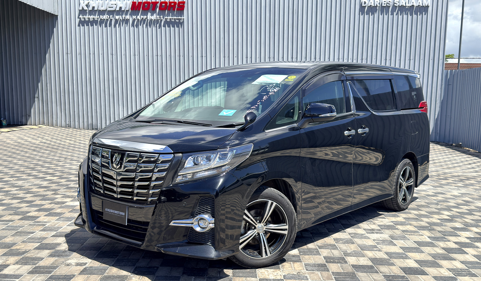 2017 Toyota Alphard S image-3