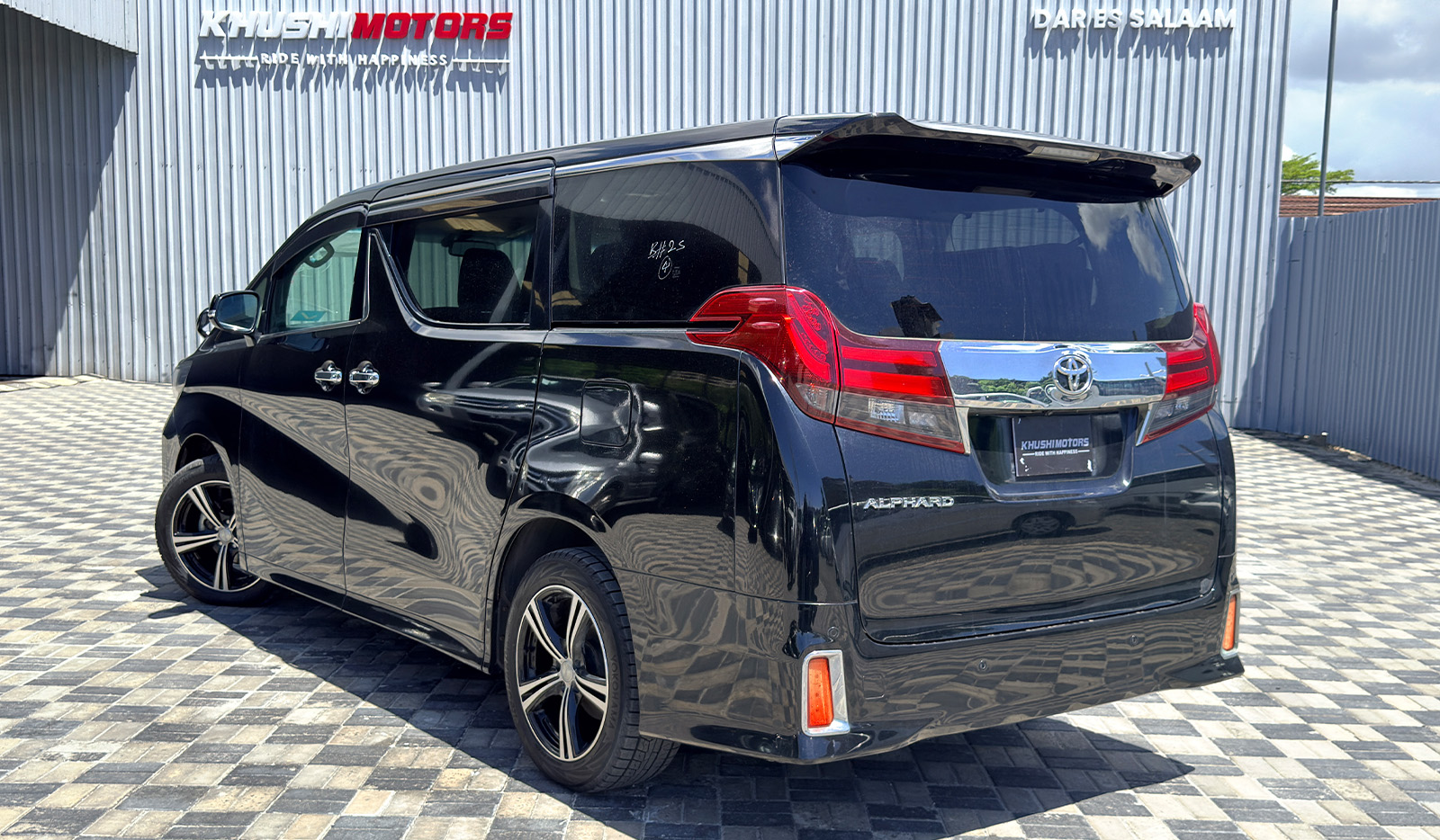 2017 Toyota Alphard S image-6