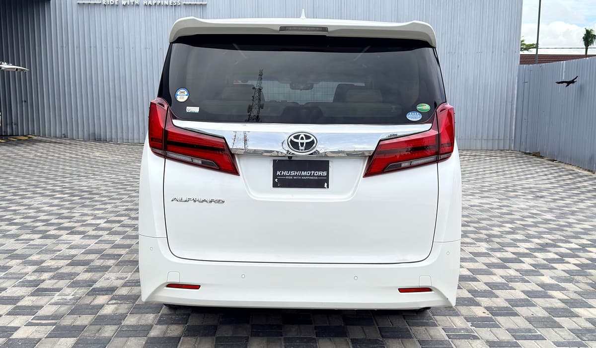 2019 Toyota Alphard X image-5