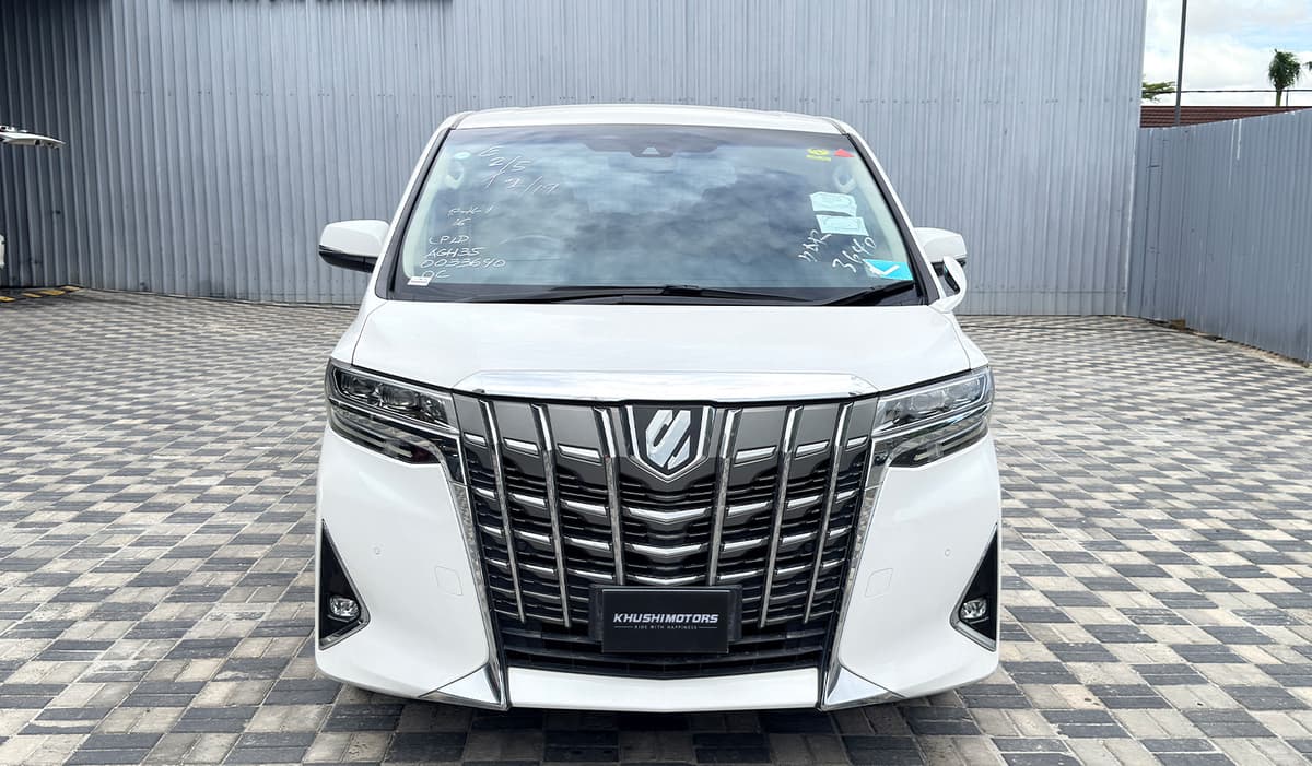 2019 Toyota Alphard X image-2