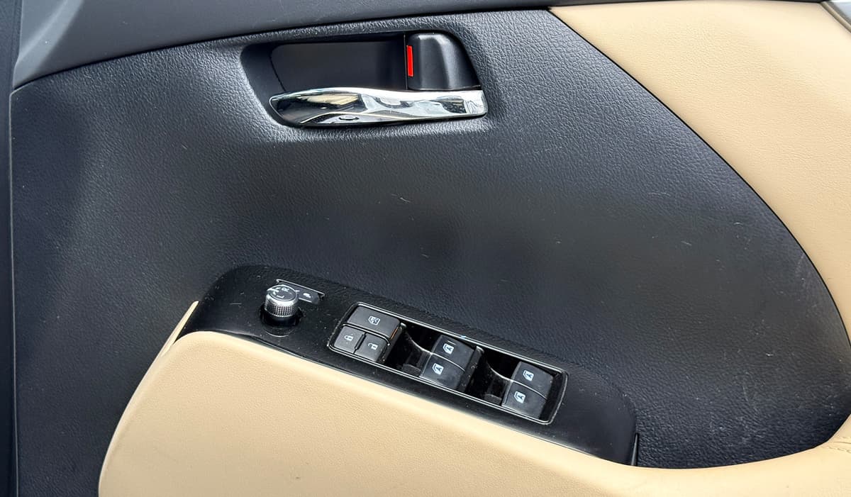 2019 Toyota Alphard X image-13