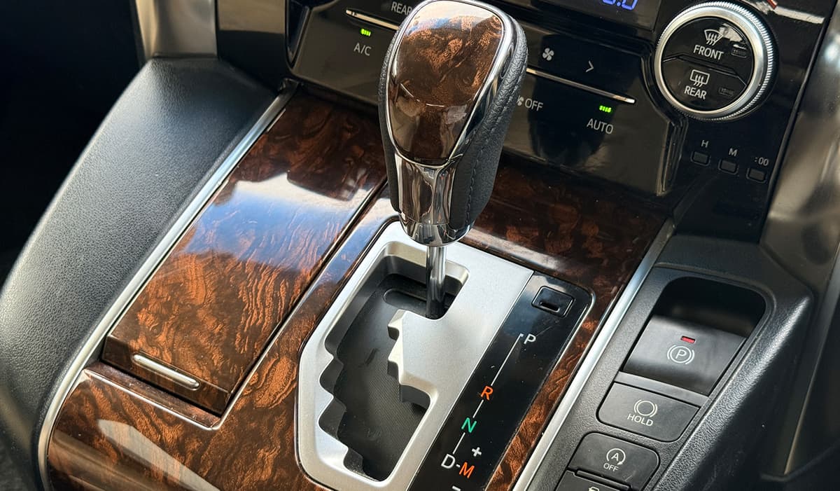 2019 Toyota Alphard X image-14