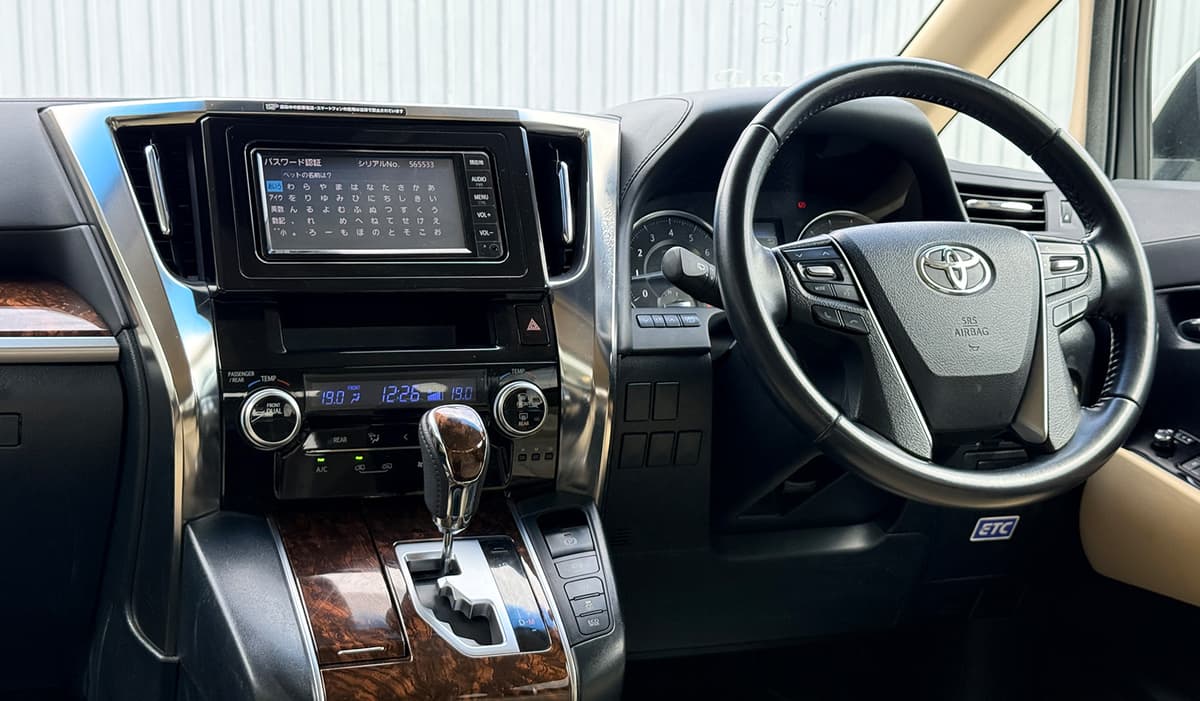 2019 Toyota Alphard X image-10