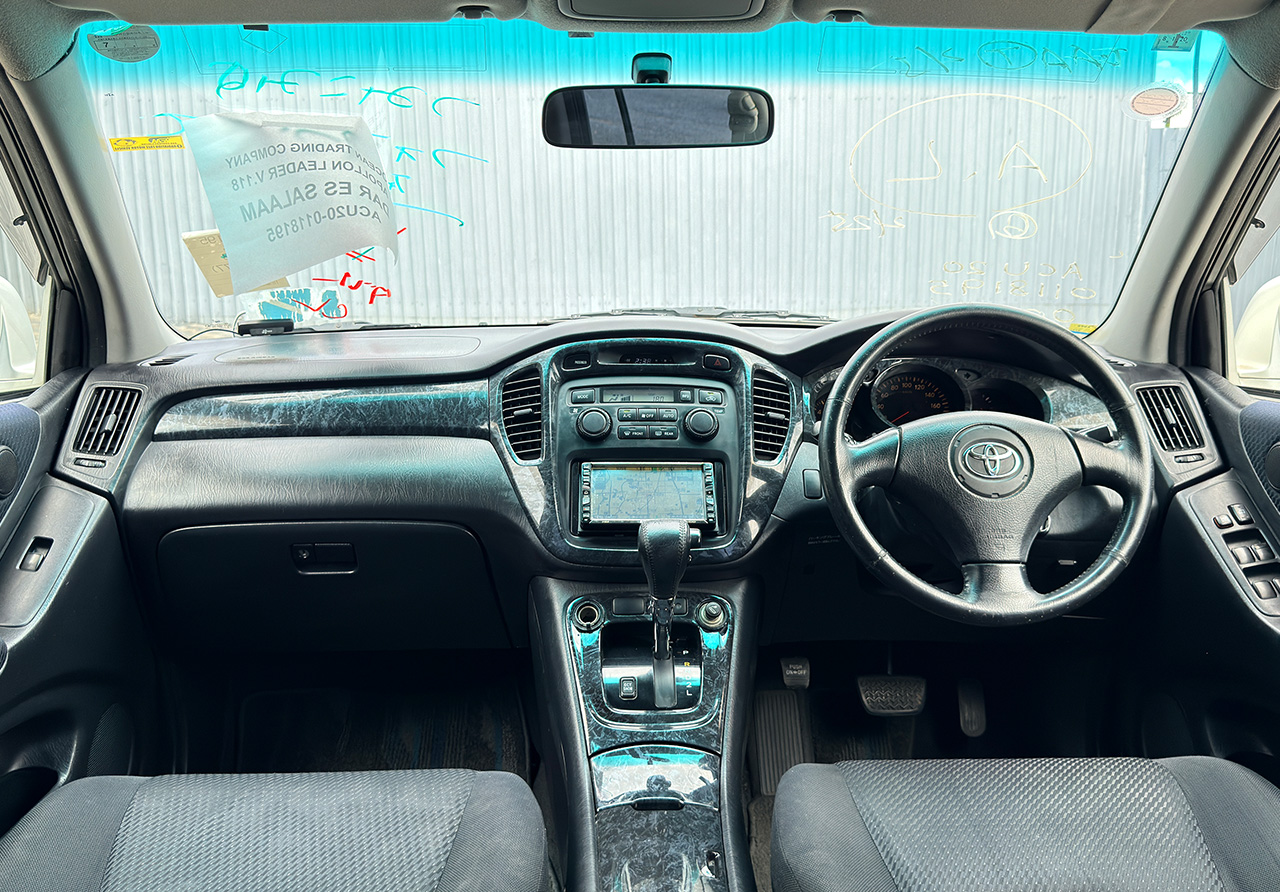 2005 Toyota Kluger image-8