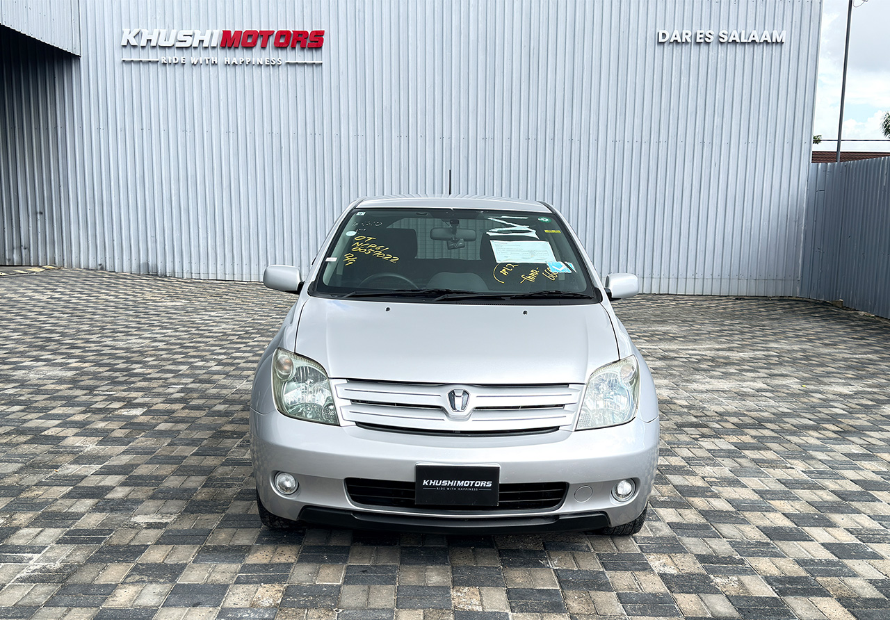 2003 Toyota IST S L EDITION image-2