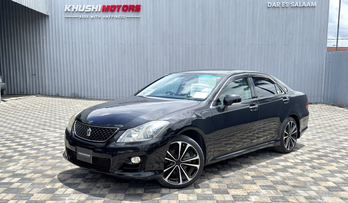 2008 Toyota Crown Athlete Navigation Package image-3