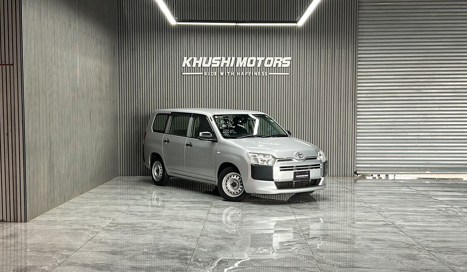 2020 Toyota Probox Hybrid DX Comfort image-1