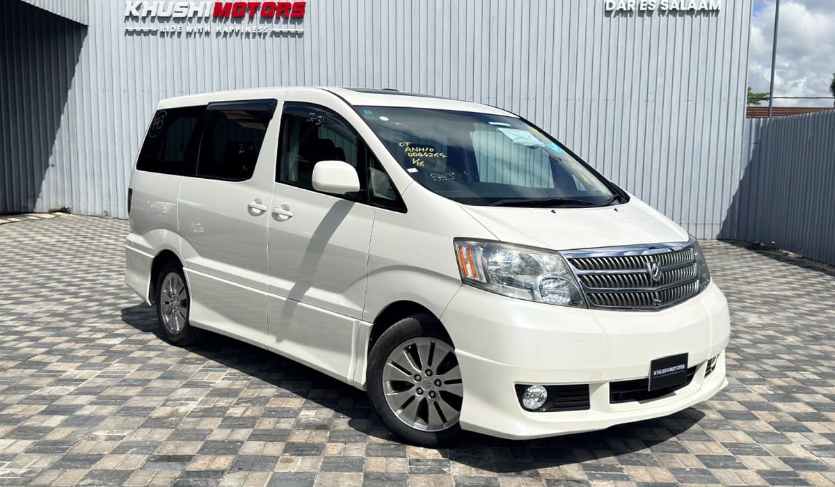 2004 Toyota Alphard Premium Alcantra image-1