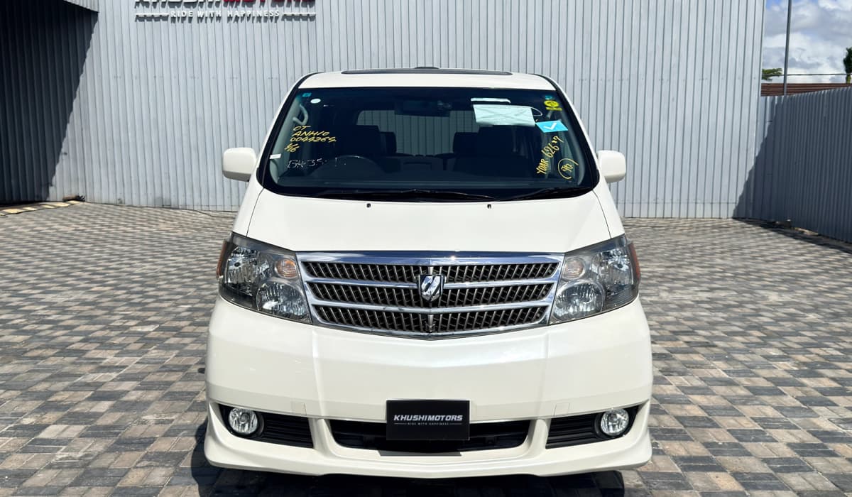 2004 Toyota Alphard Premium Alcantra image-2