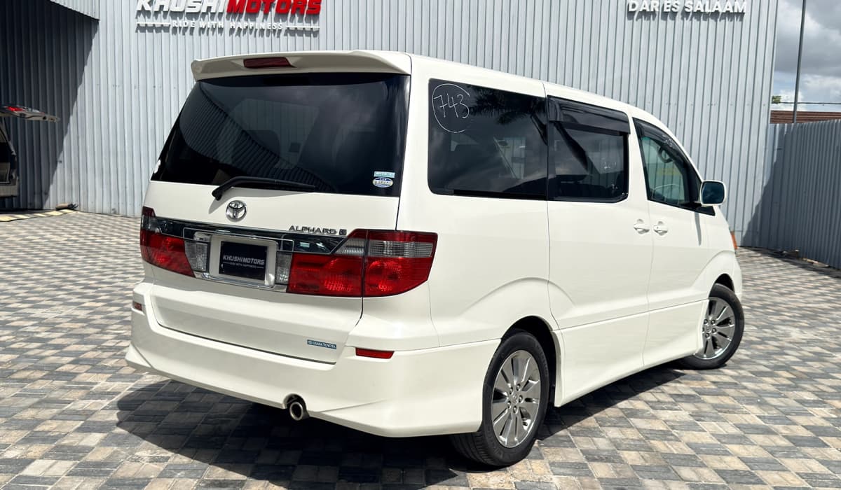 2004 Toyota Alphard Premium Alcantra image-6