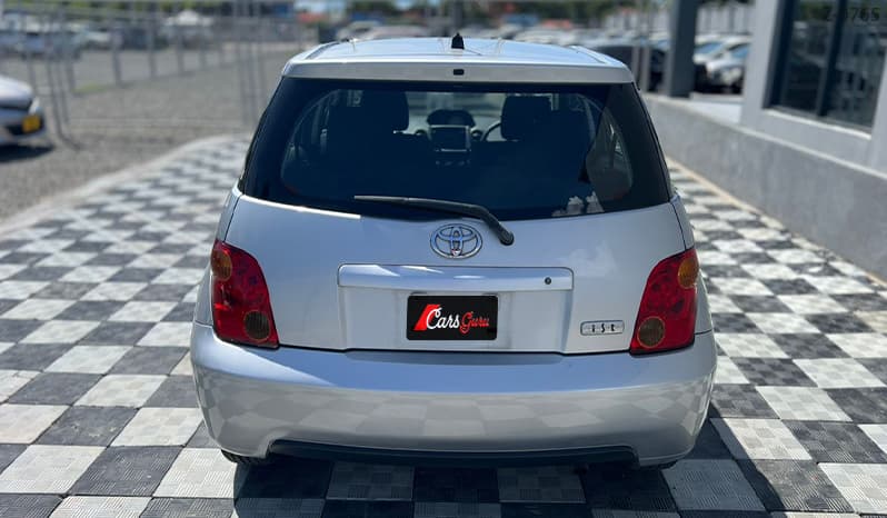 2002 Toyota IST image-4