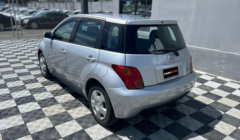 2002 Toyota IST image-14