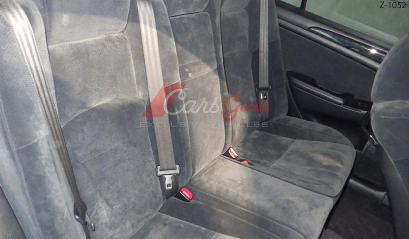 2005 Toyota Crown image-7