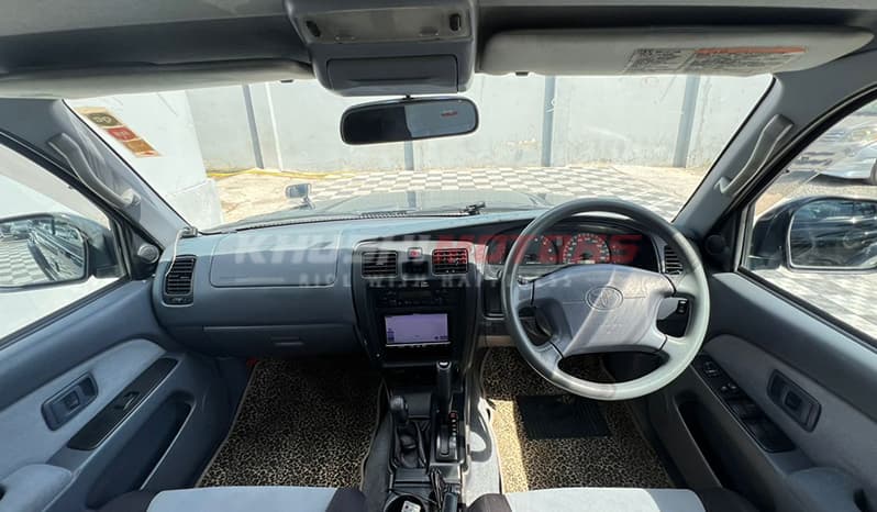 1999 Toyota Hilux Surf image-19
