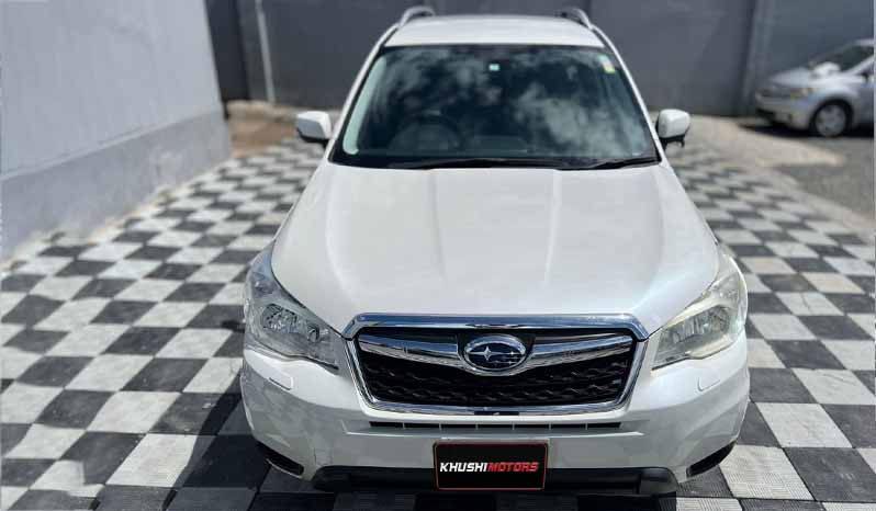 2013 Subaru Forester image-1