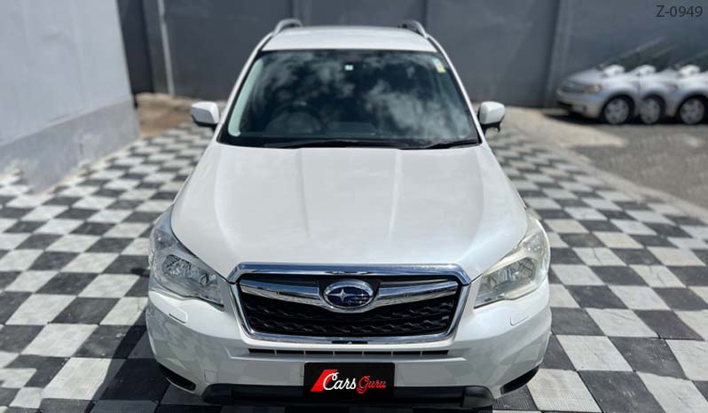 2013 Subaru Forester image-2