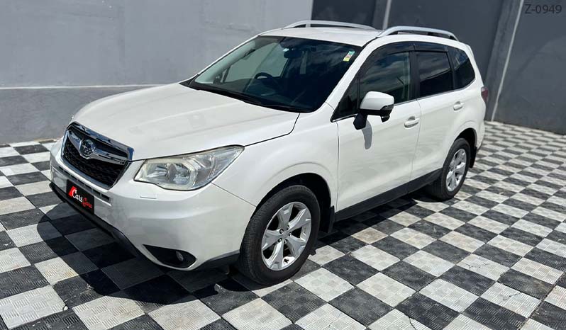 2013 Subaru Forester image-3