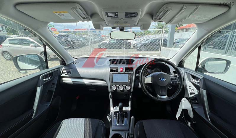 2013 Subaru Forester image-8
