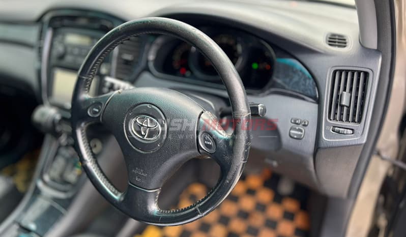 2001 Toyota Kluger image-11