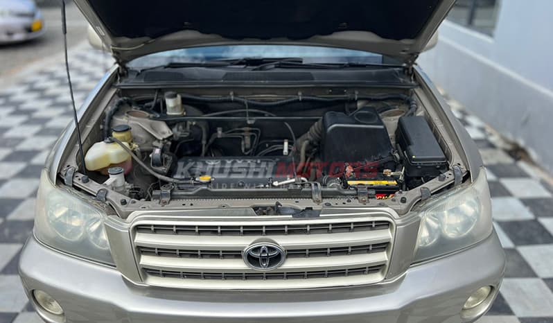 2001 Toyota Kluger image-15