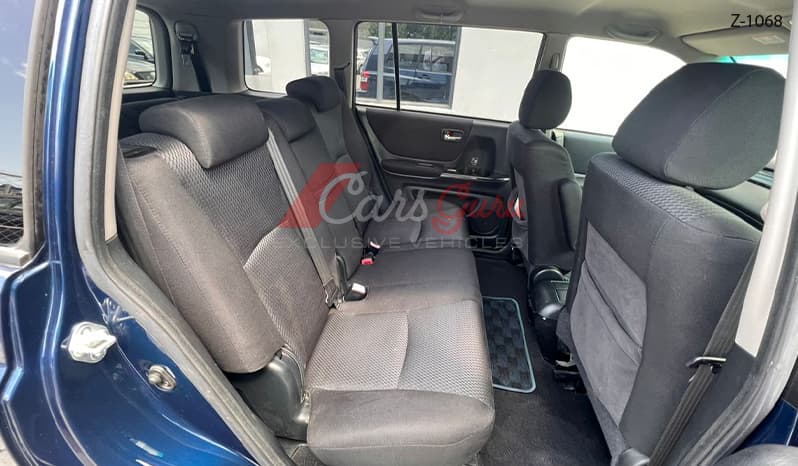 2005 Toyota Kluger image-16