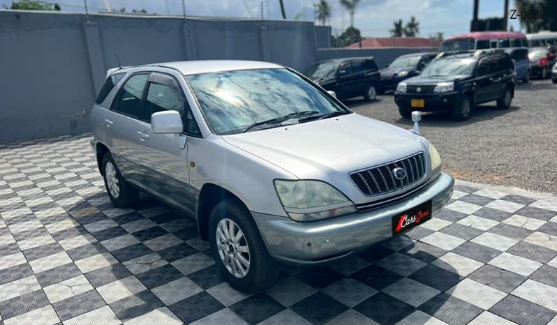 2000 Toyota Harrier image-3