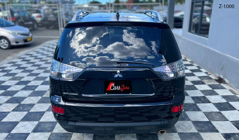 2006 Mitsubishi Outlander image-3
