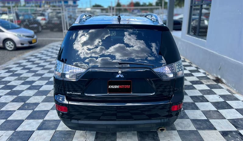 2006 Mitsubishi Outlander image-13