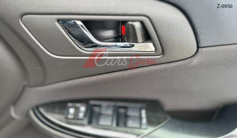2008 Toyota Crown Athlete image-8