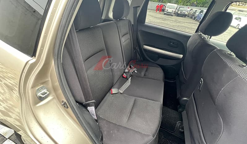 2002 Toyota IST image-10