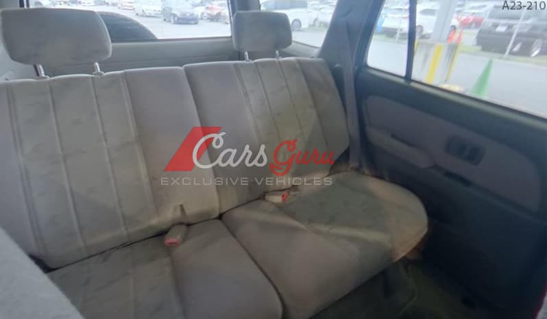 2001 Toyota Hilux Surf image-7