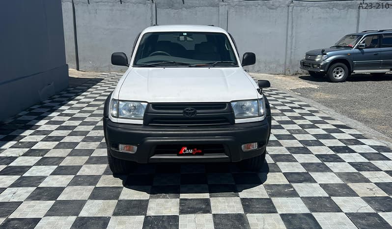 2001 Toyota Hilux Surf image-9
