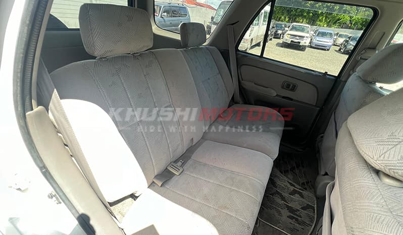 2001 Toyota Hilux Surf image-19