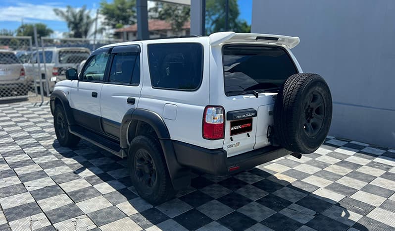 2001 Toyota Hilux Surf image-23