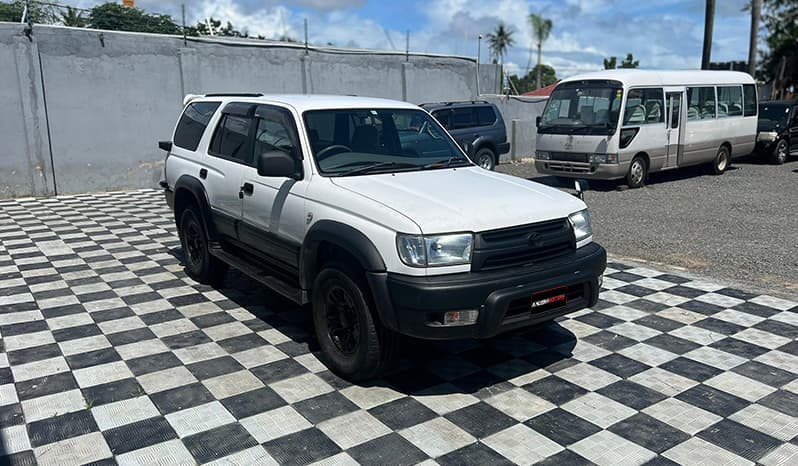 2001 Toyota Hilux Surf image-25